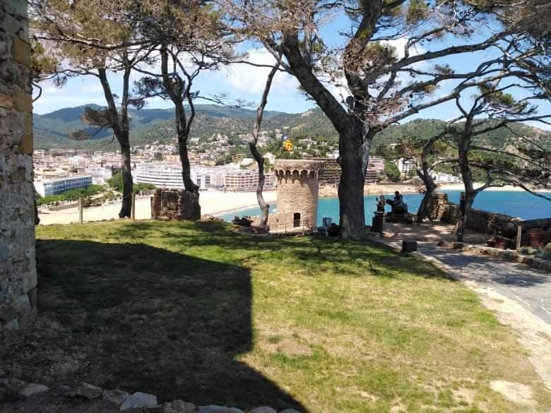 滨海托萨Sant Jordi Santiago公寓 外观 照片